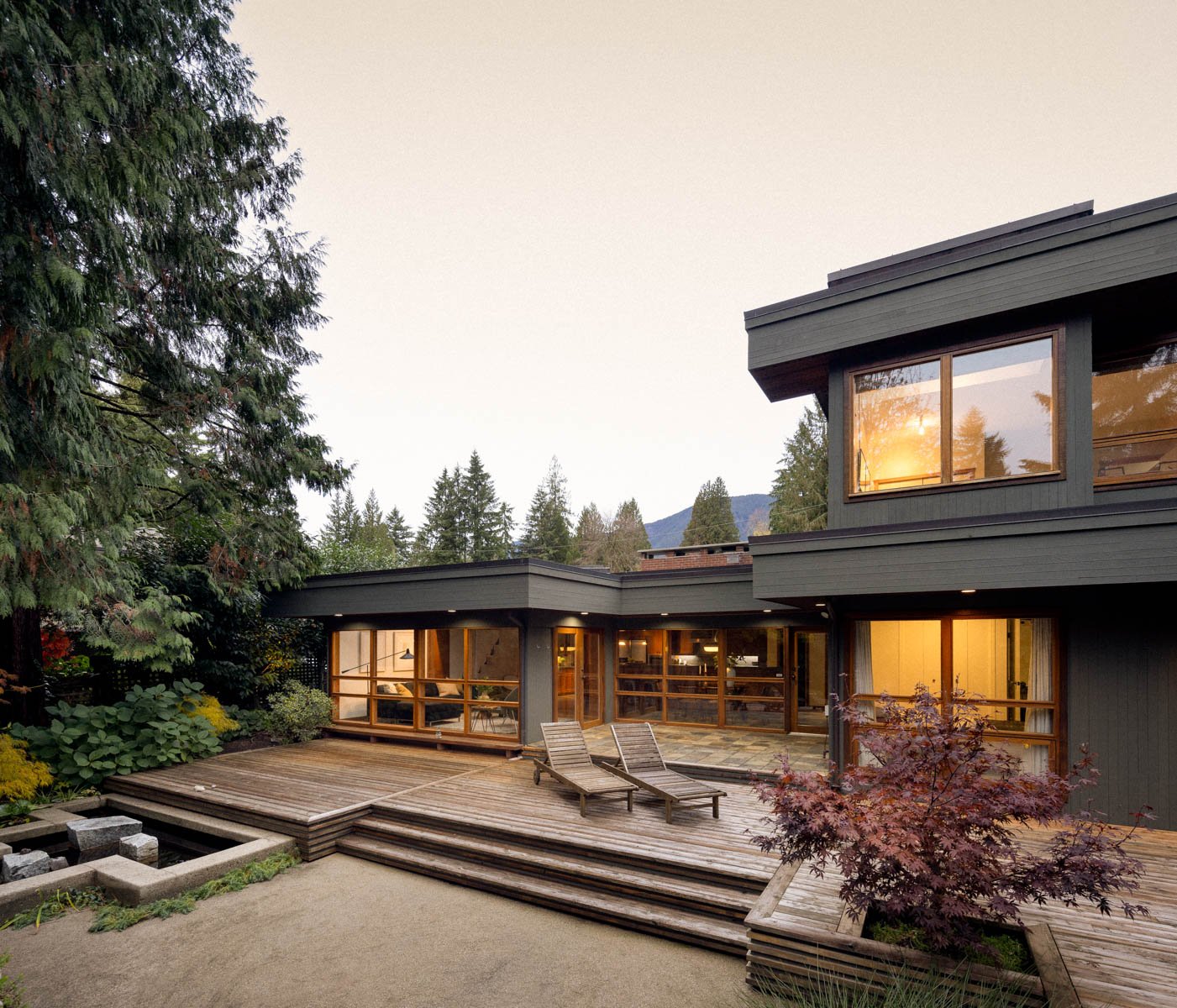 Lantern House – West Coast Architecture in Edgemont Village