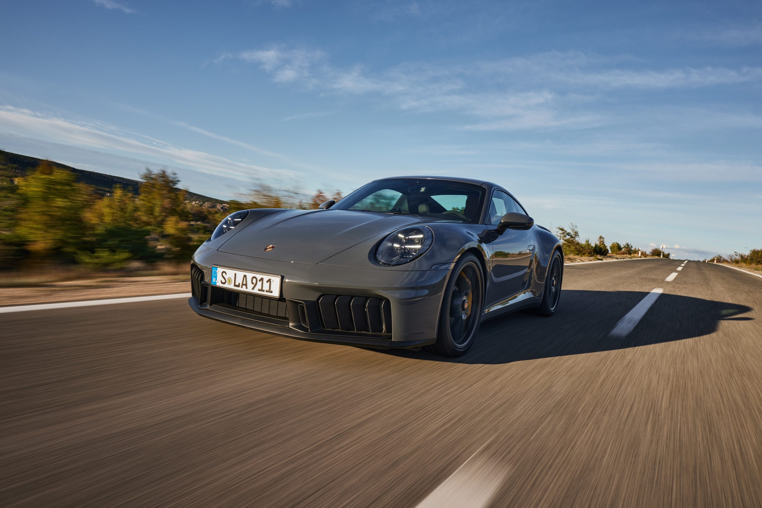 The New Porsche 911 GTS