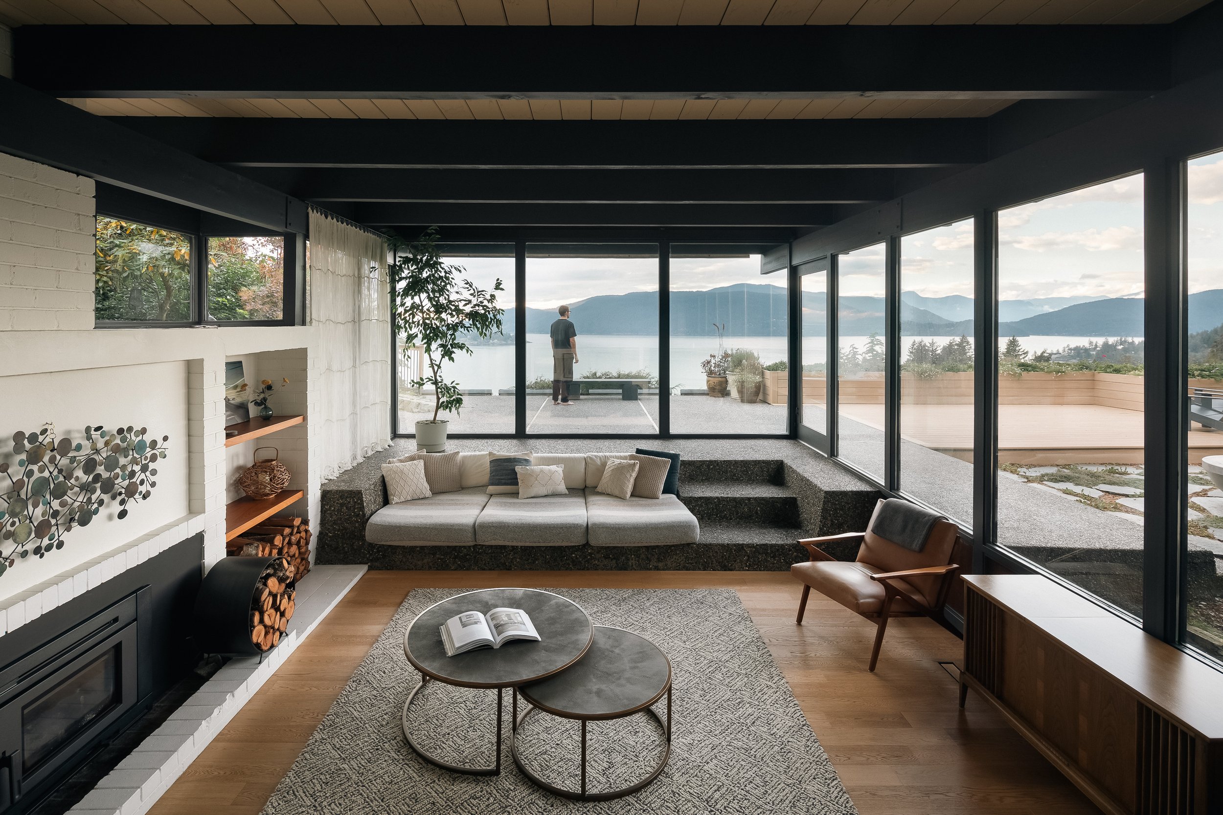 Courtyard House: A Testament to West Coast Modernism’s Timeless Vision